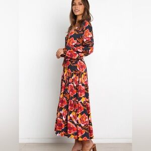 Navy Floral Balsa Dress